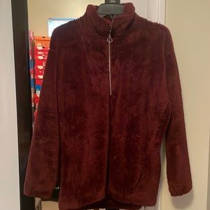 Burgundy zip up pullover with pockets